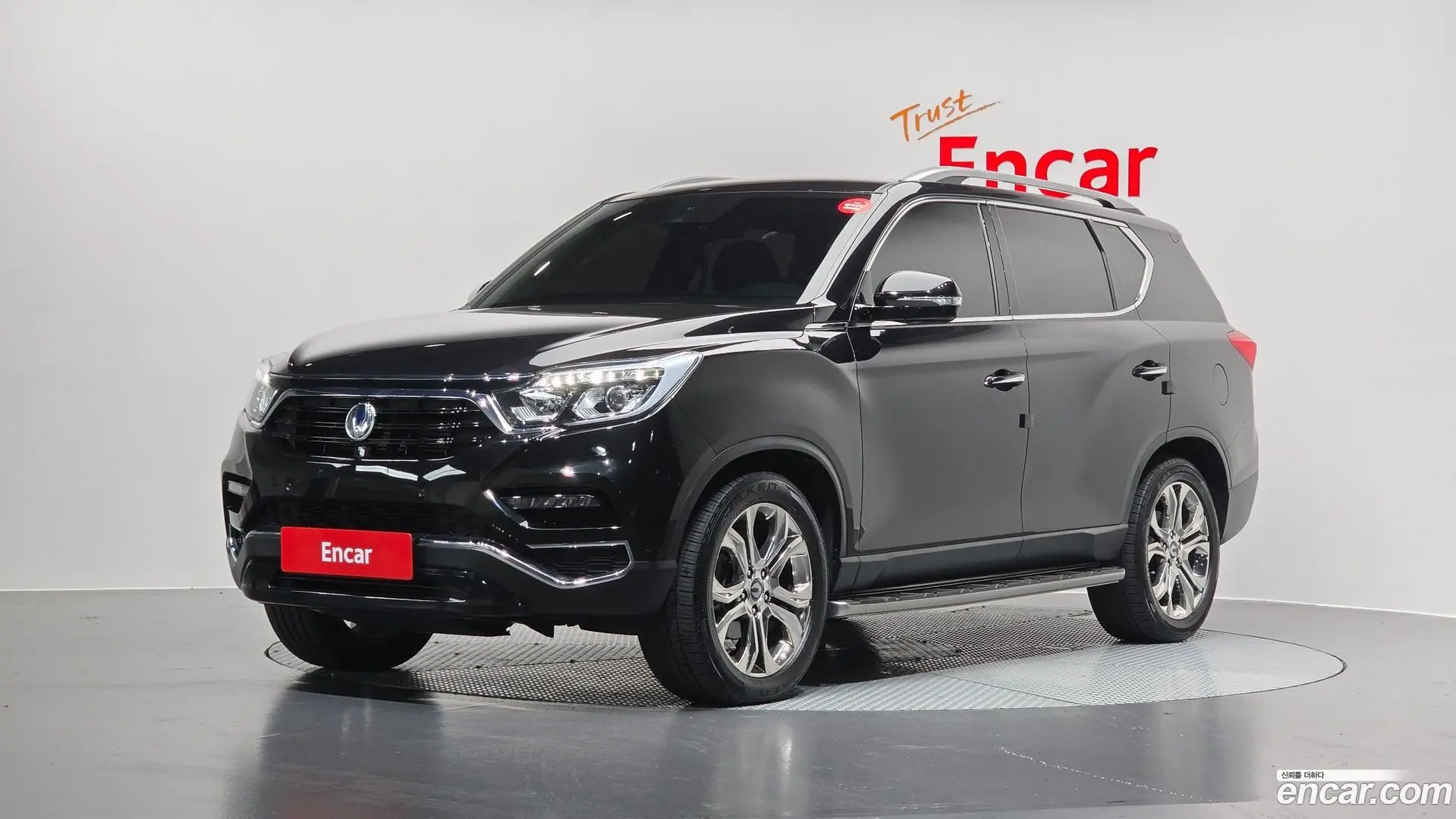 Main__Slider__Photo:Rexton KG Mobility 2018.3-0