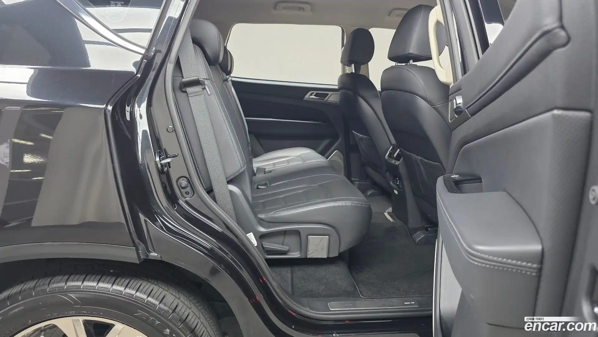 Rexton KG Mobility 2018.3-OPTION-015