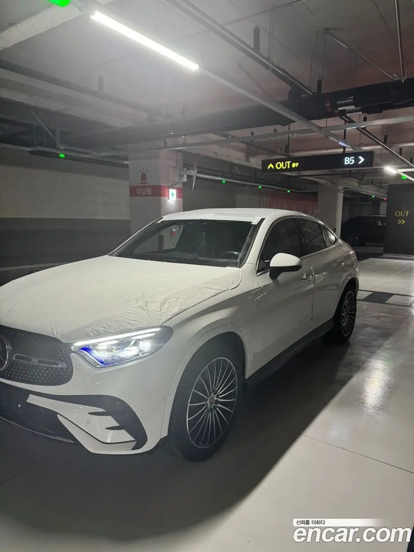 Main__Slider__Photo:GLC-Class Mercedes-Benz 2026.5-0