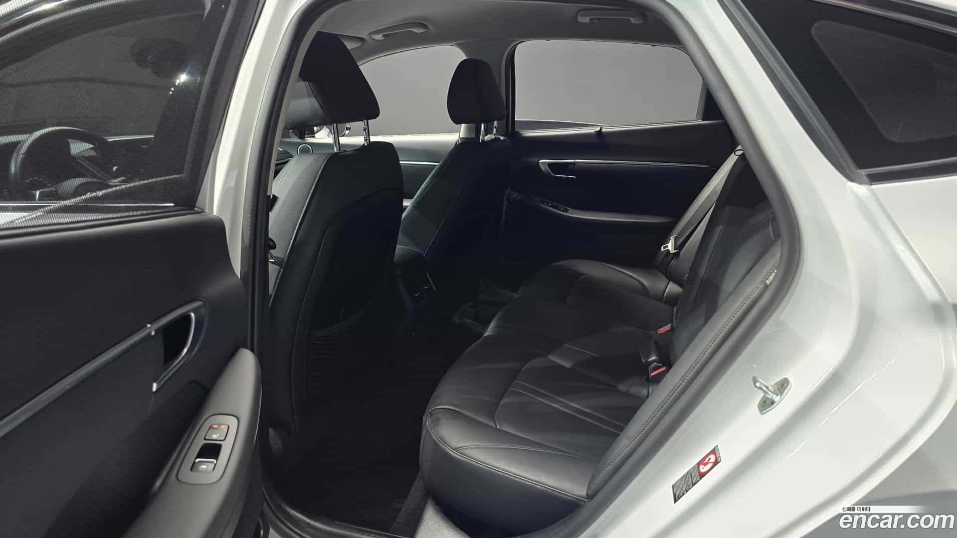 Sonata Hyundai 2021.3-INNER-036