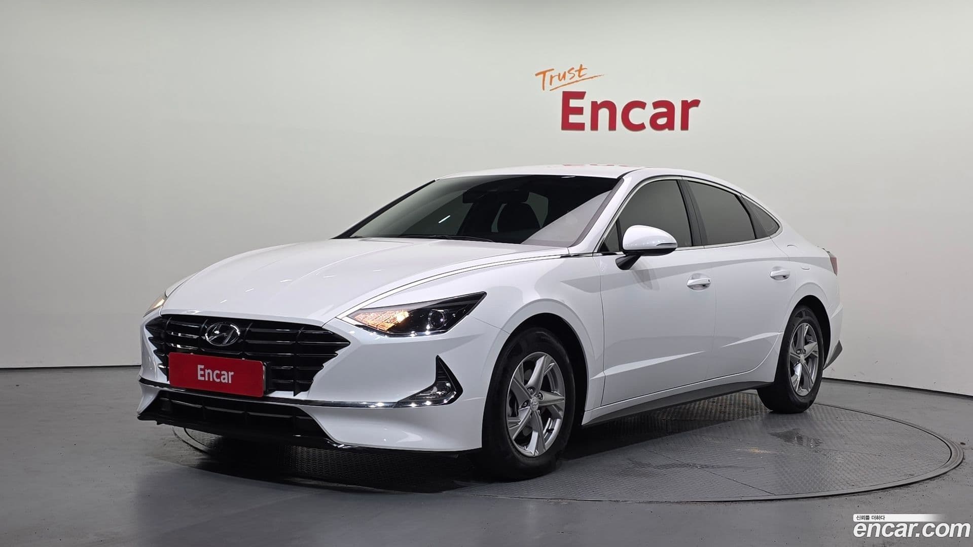 Main__Slider__Photo:Sonata Hyundai 2019.9-0