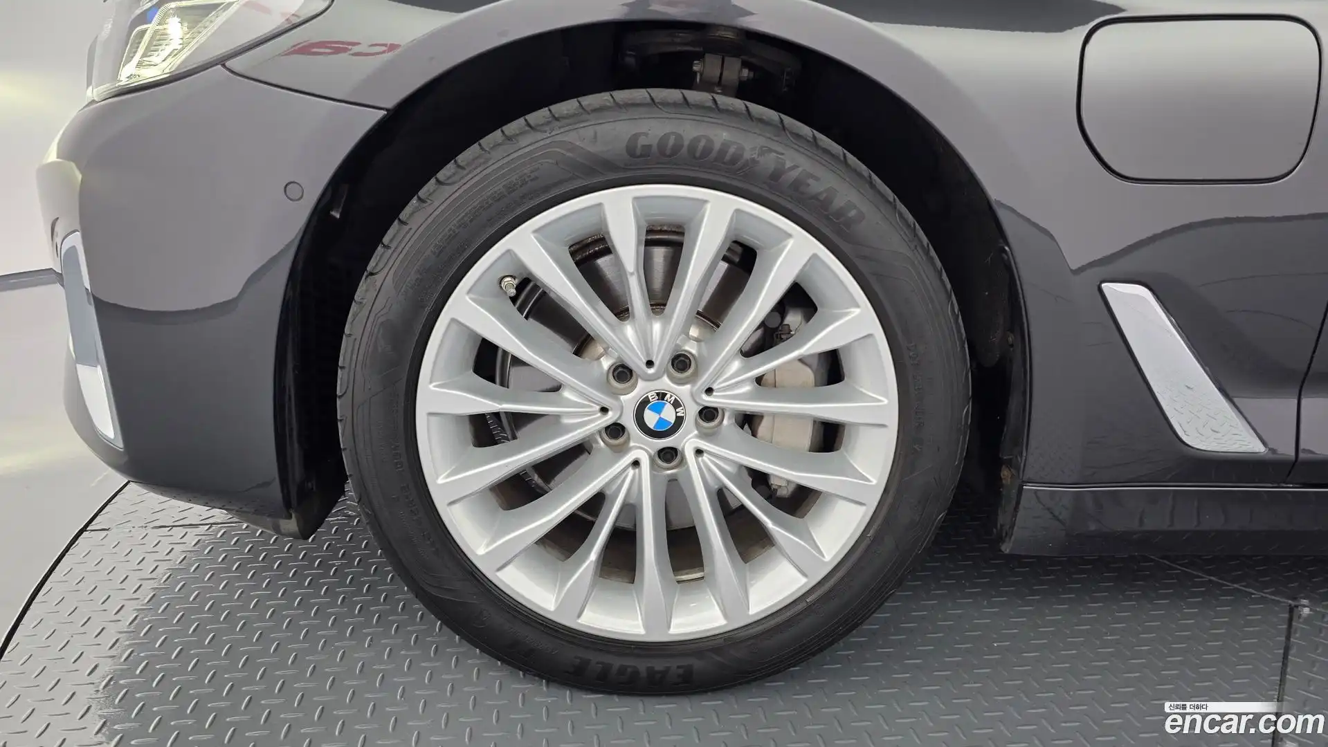 5-Series BMW 2020.10-OUTER-005