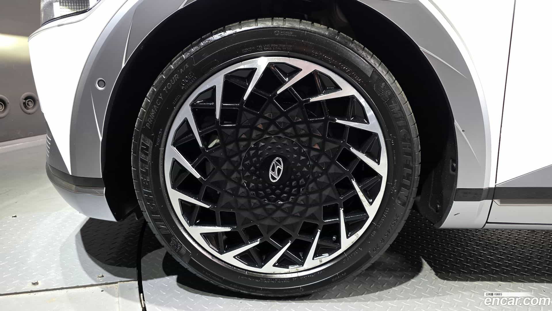 Ioniq5 Hyundai 2021.6-OUTER-005