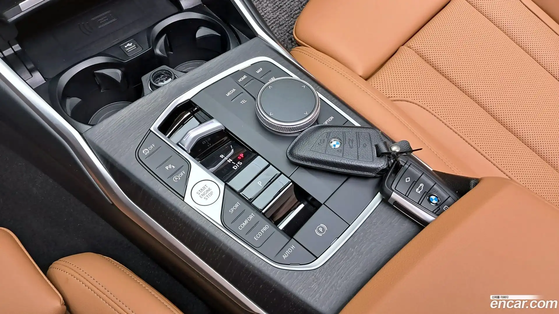 3-Series BMW 2023.9-INNER-009