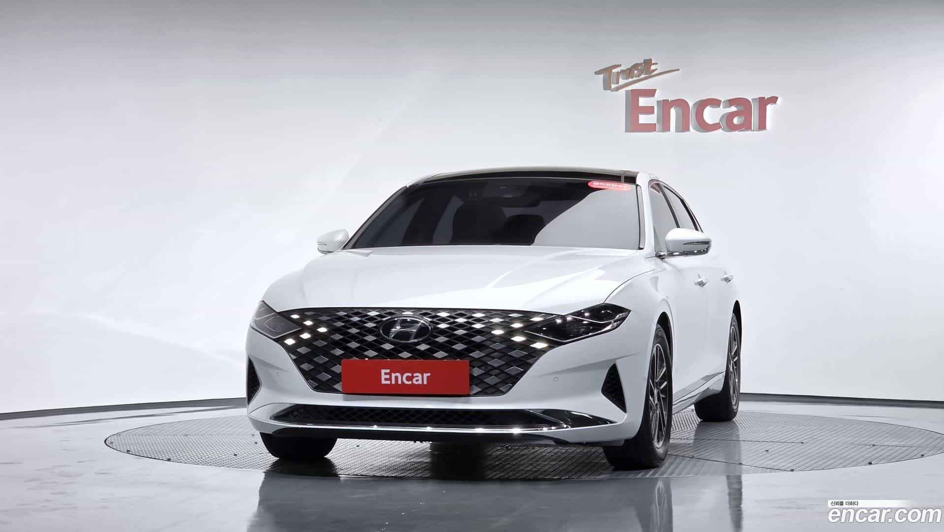Grandeur Hyundai 2020.6-OUTER-003