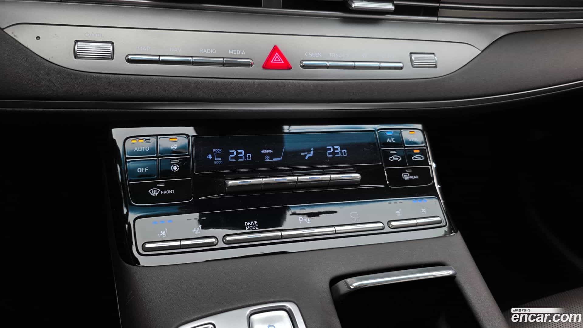 Grandeur Hyundai 2020.6-OPTION-021