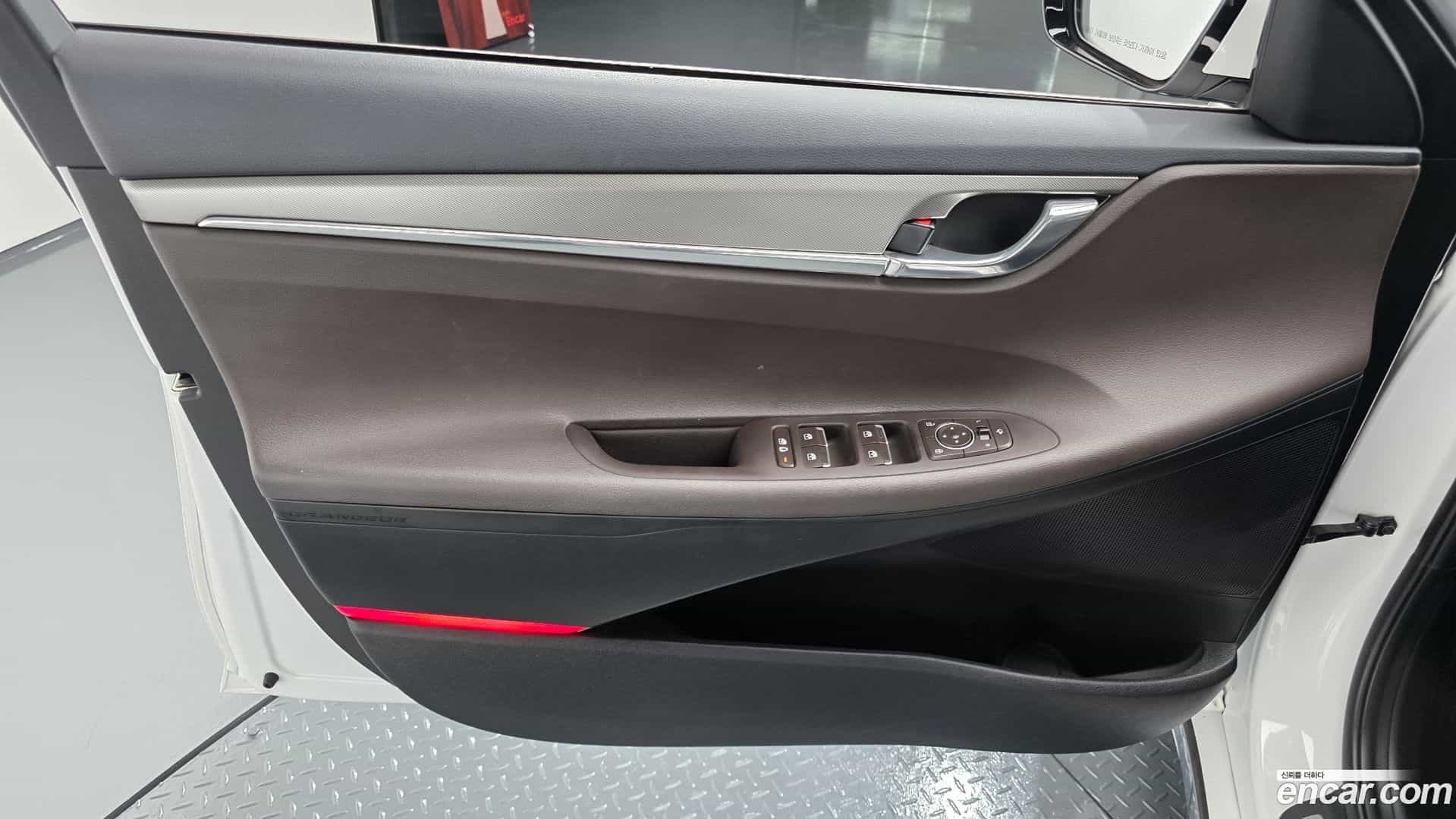 Grandeur Hyundai 2020.6-INNER-034