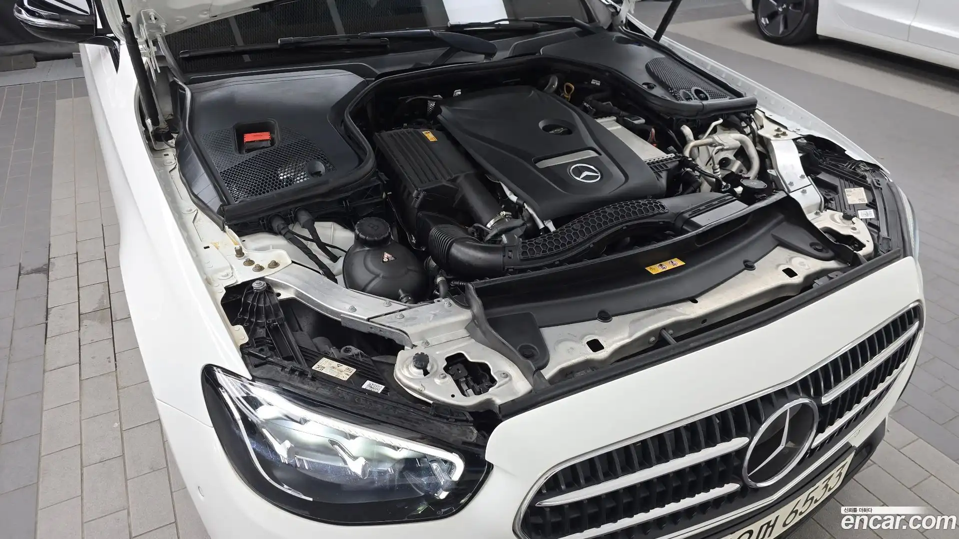 E-Class Mercedes-Benz 2020.11-OUTER-006