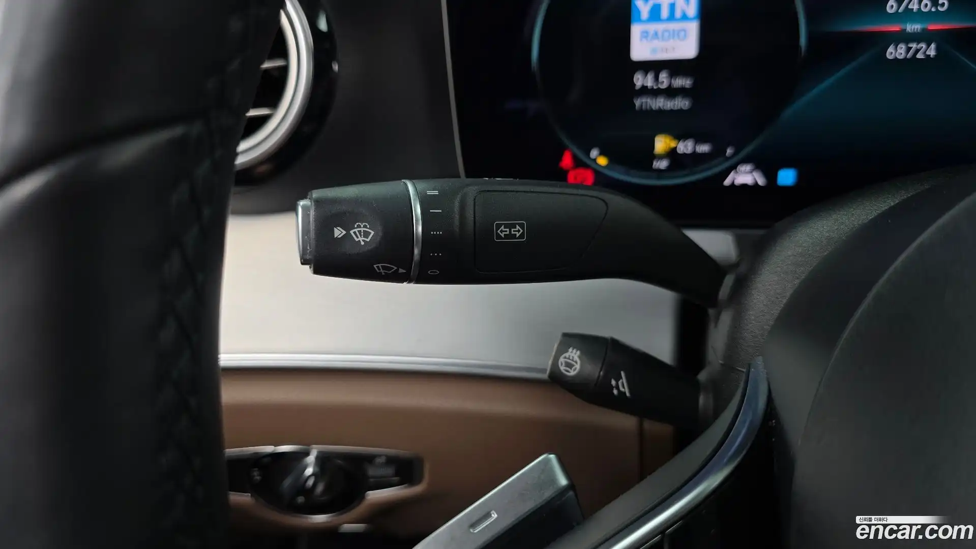 E-Class Mercedes-Benz 2020.11-OPTION-021