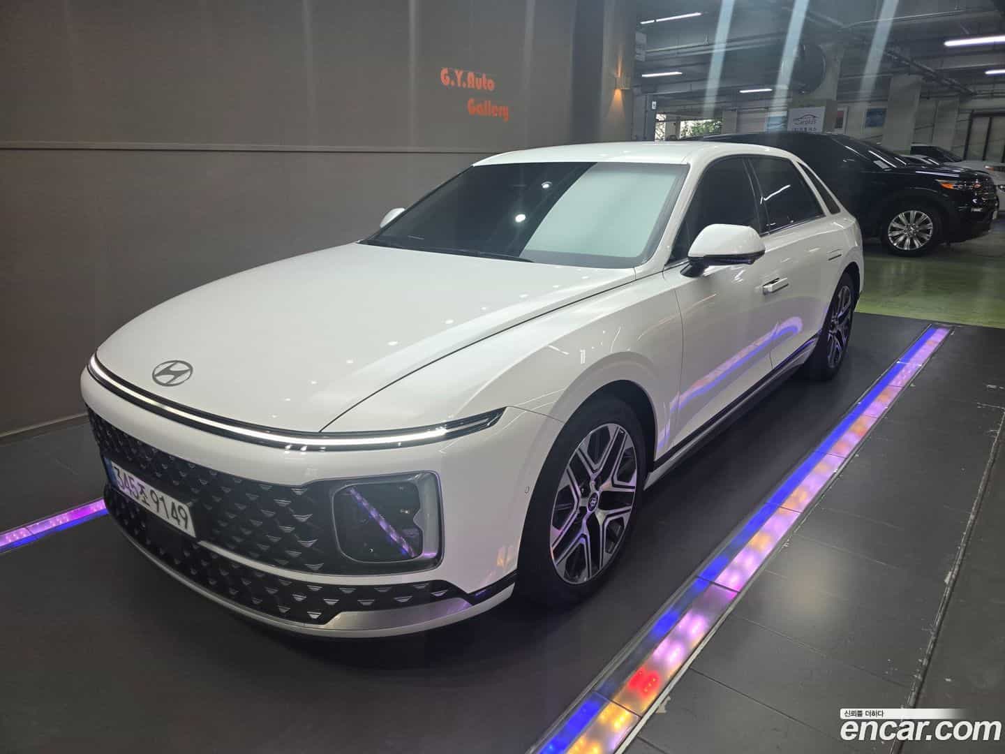 Grandeur Hyundai 2024.8-OUTER-001