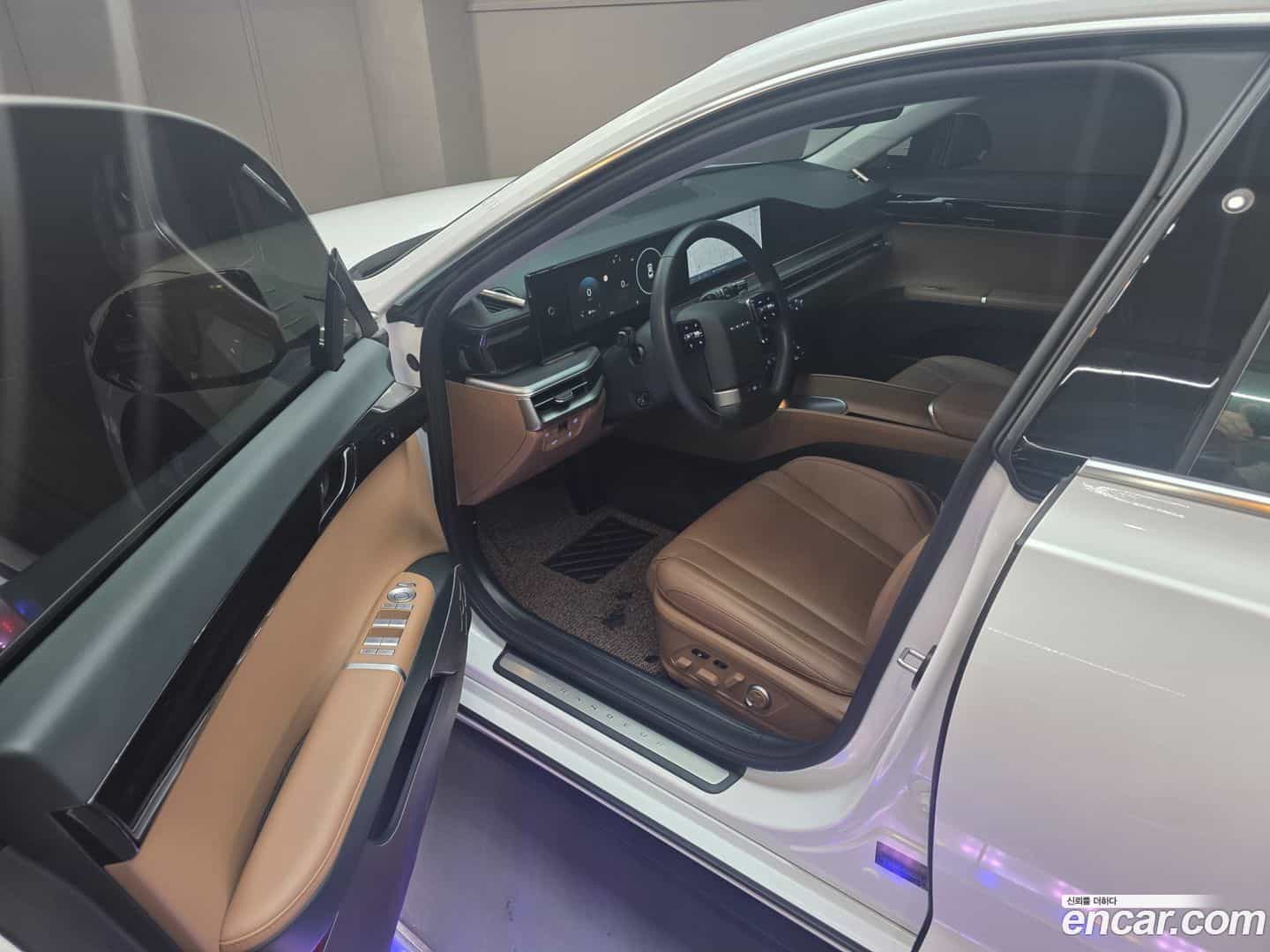 Grandeur Hyundai 2024.8-INNER-007