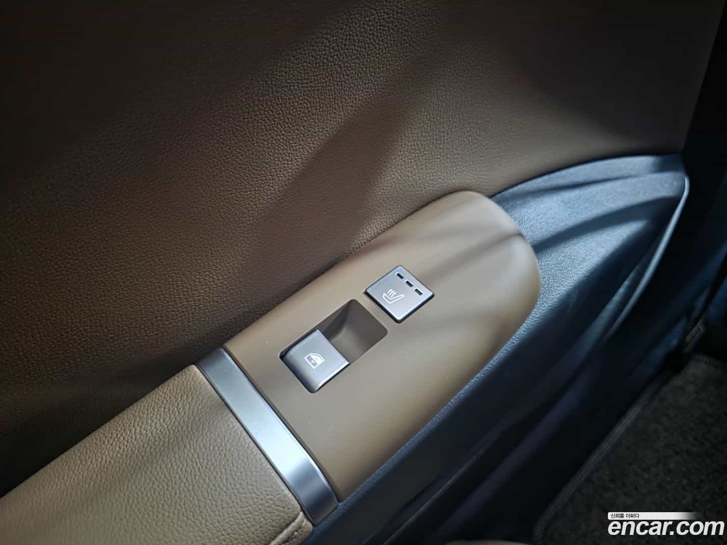 Grandeur Hyundai 2024.8-OPTION-020