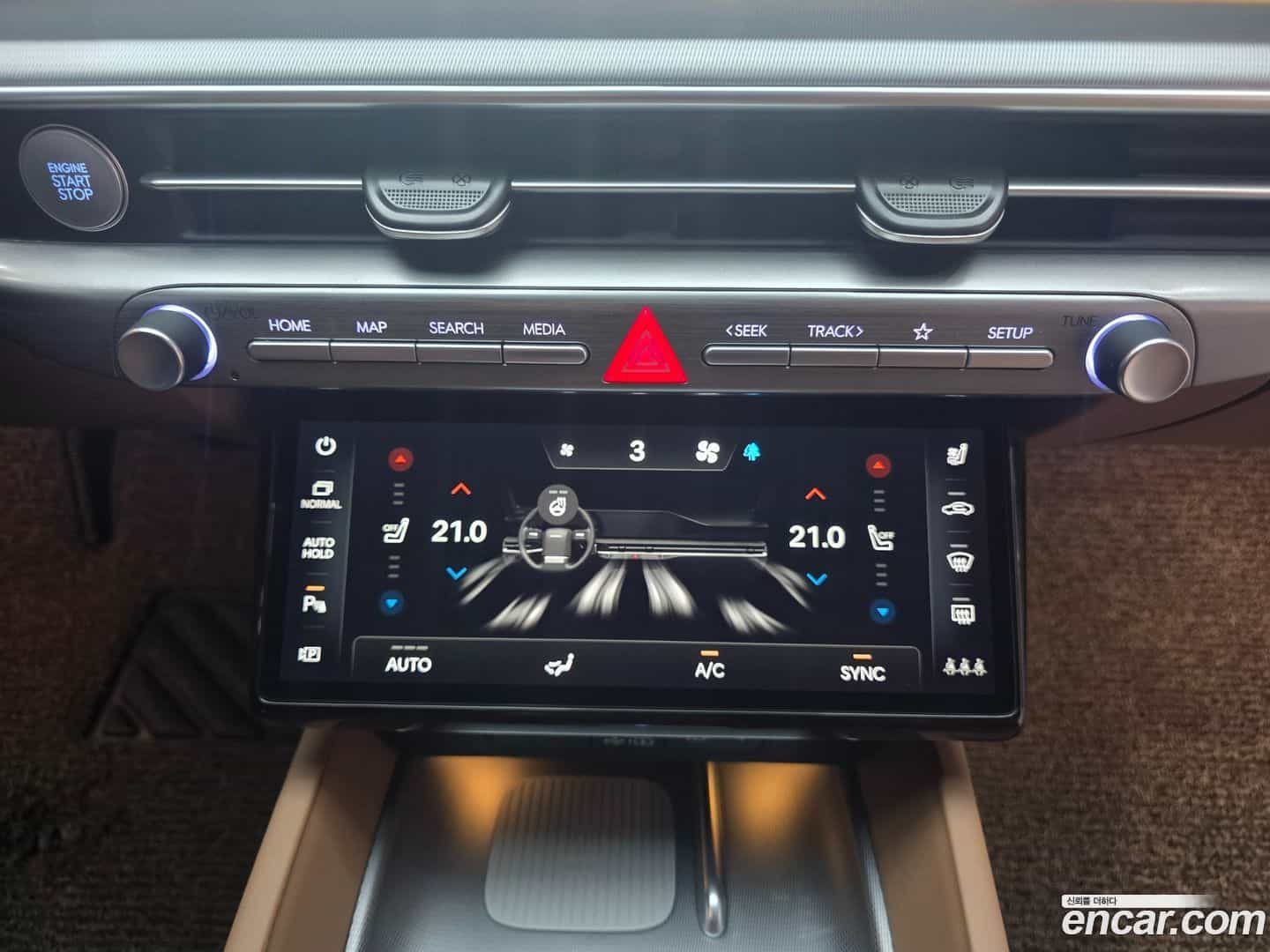 Grandeur Hyundai 2024.8-OPTION-021
