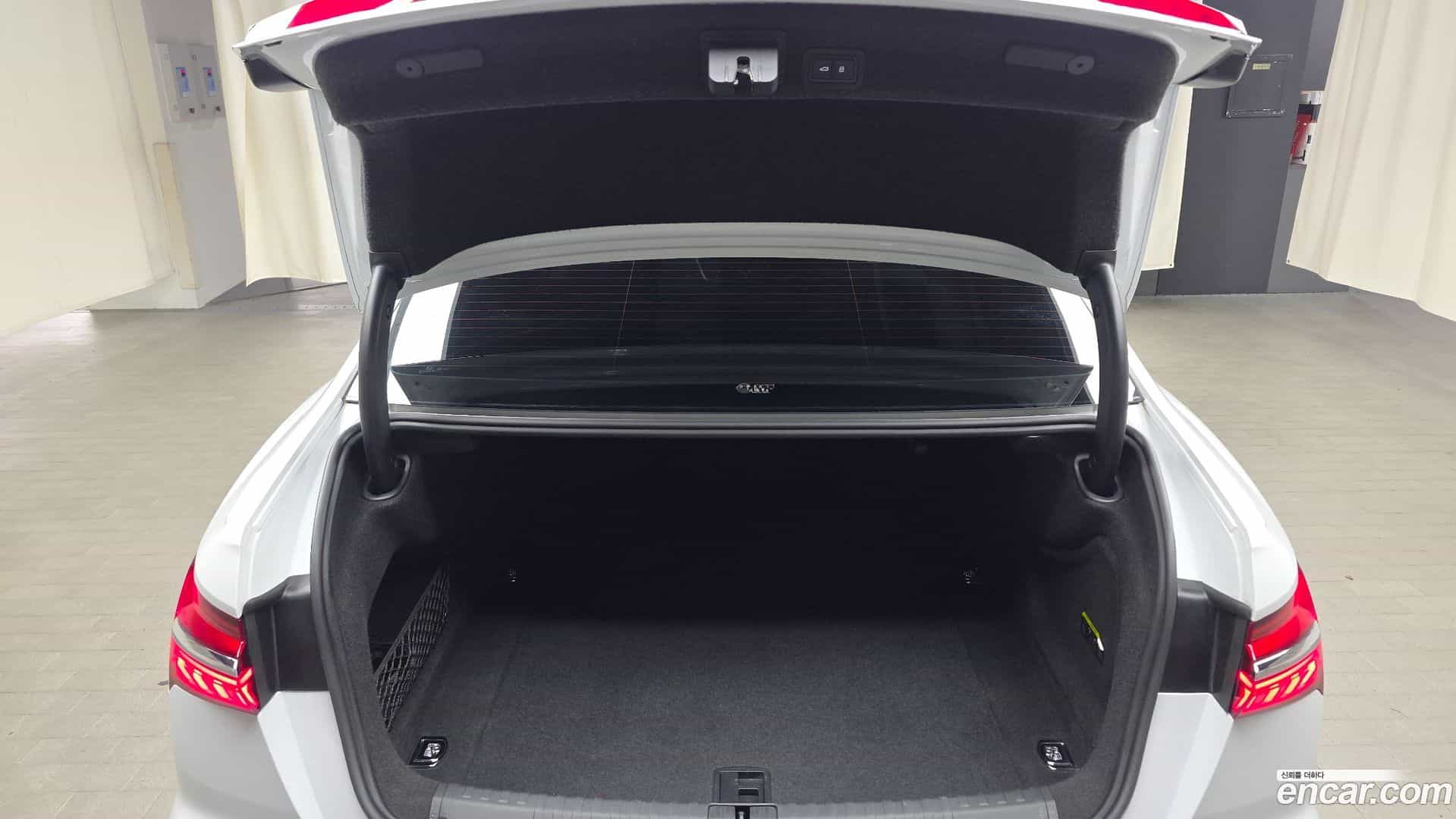 A6 Audi 2021.5-OPTION-024
