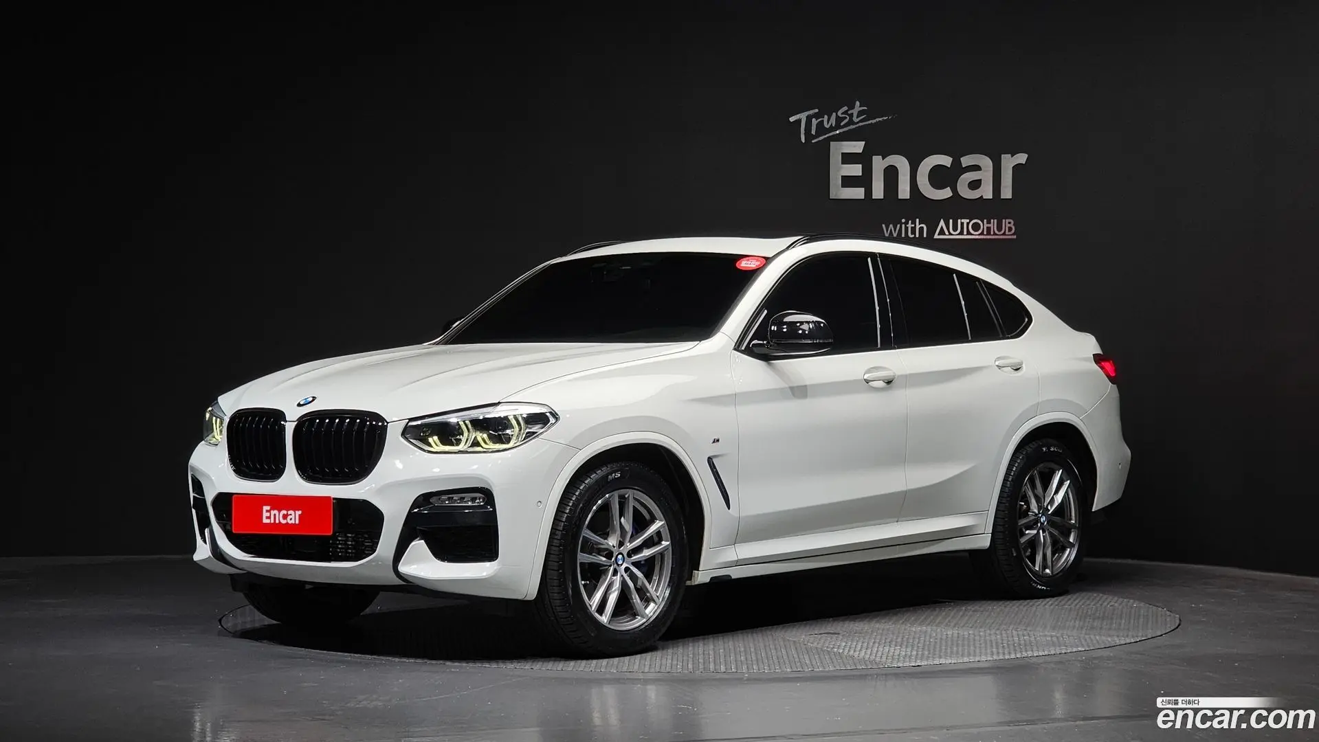 Main__Slider__Photo:X4 BMW 2019.3-0