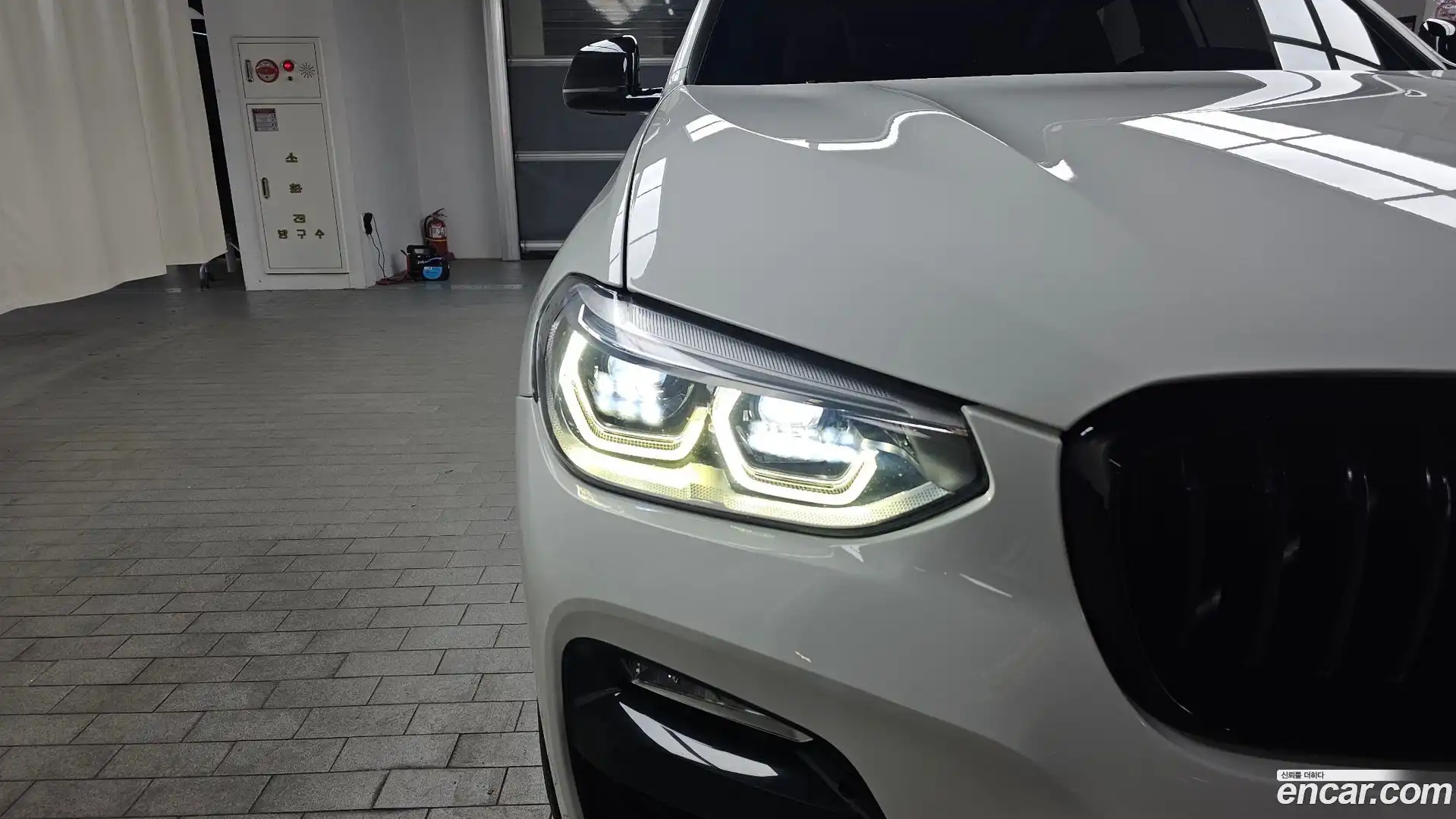 X4 BMW 2019.3-OUTER-032
