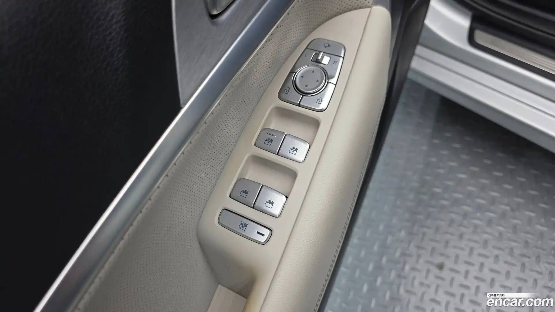 G70 Genesis 2017.9-OPTION-015