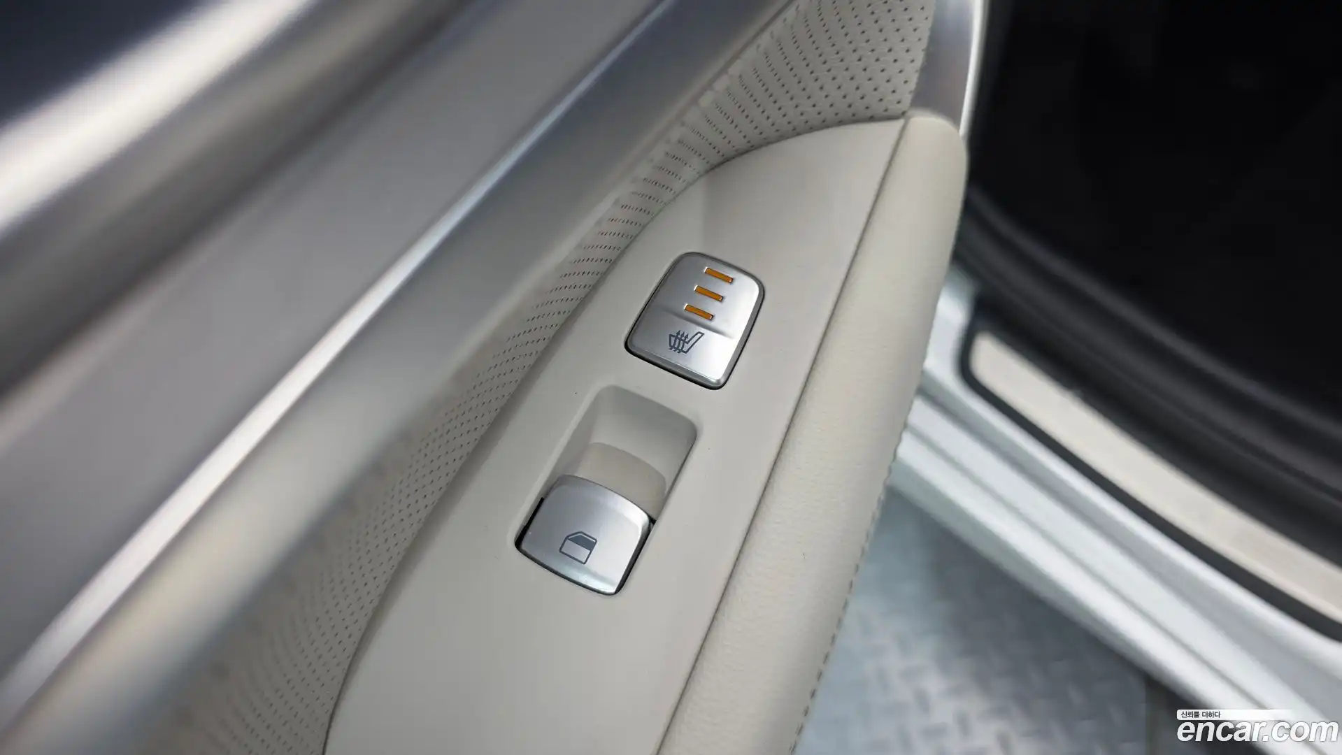 G70 Genesis 2017.9-OPTION-021