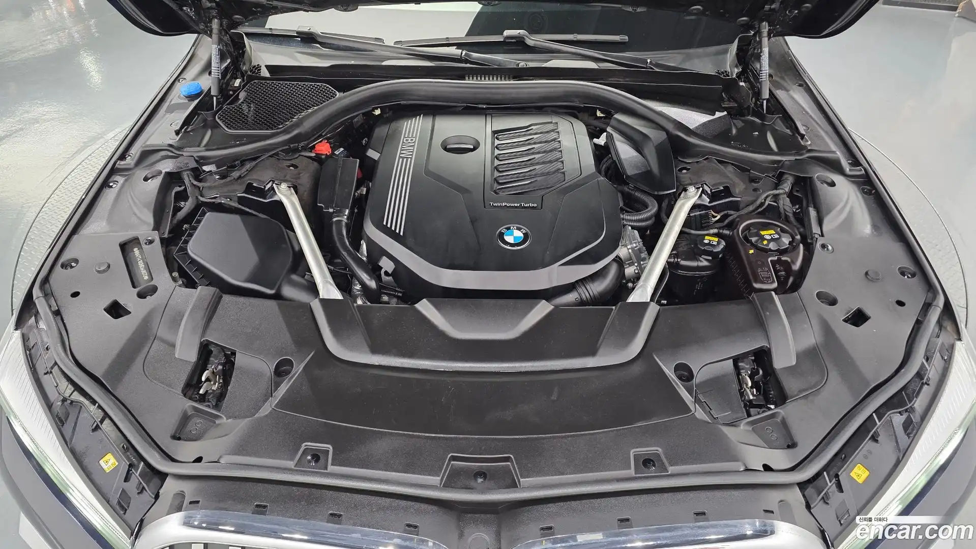 7-Series BMW 2021.11-OUTER-006