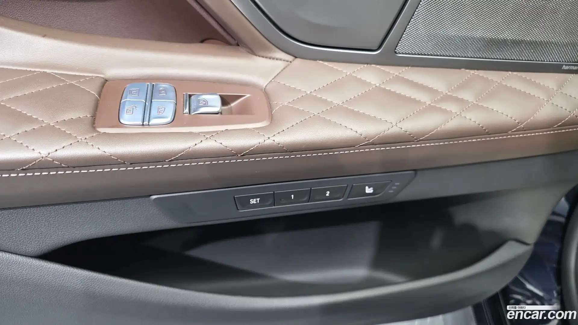 7-Series BMW 2021.11-OPTION-043