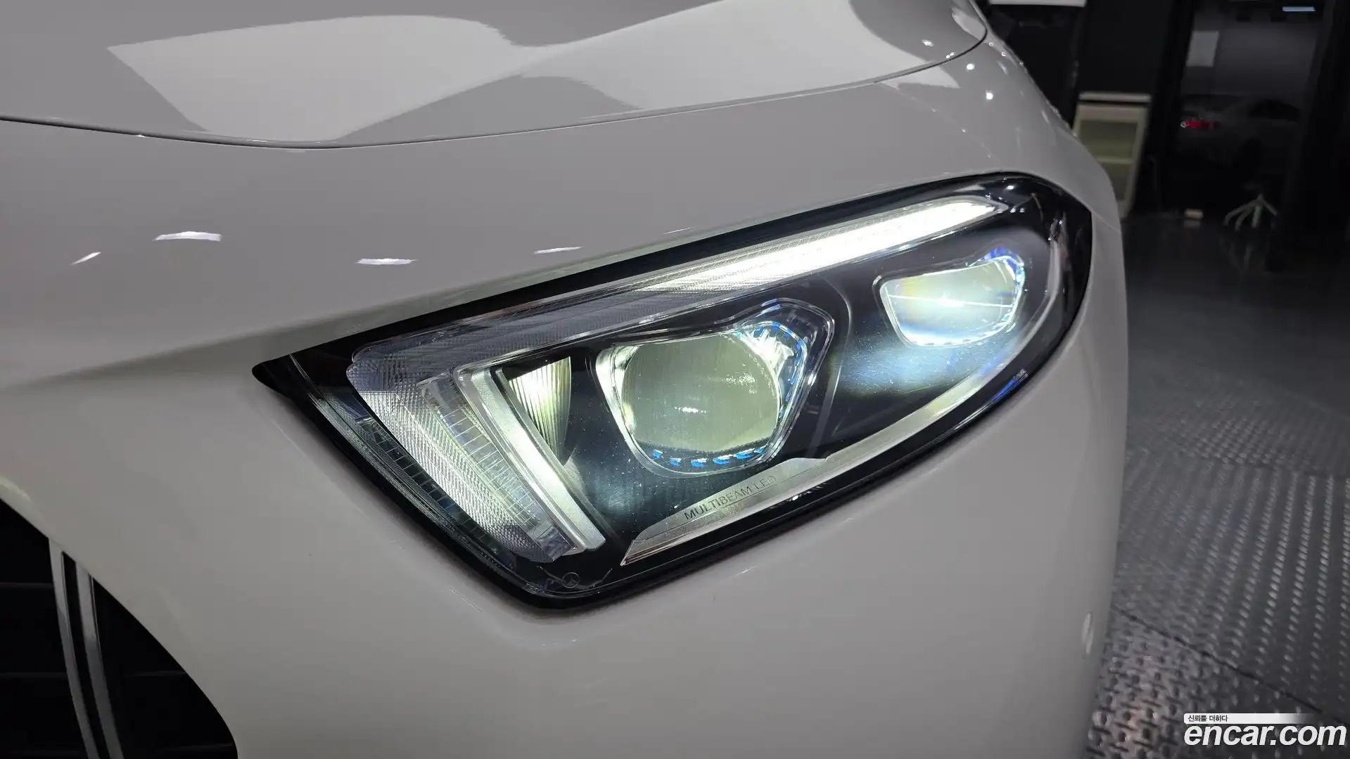 CLS-Class Mercedes-Benz 2021.5-OUTER-032