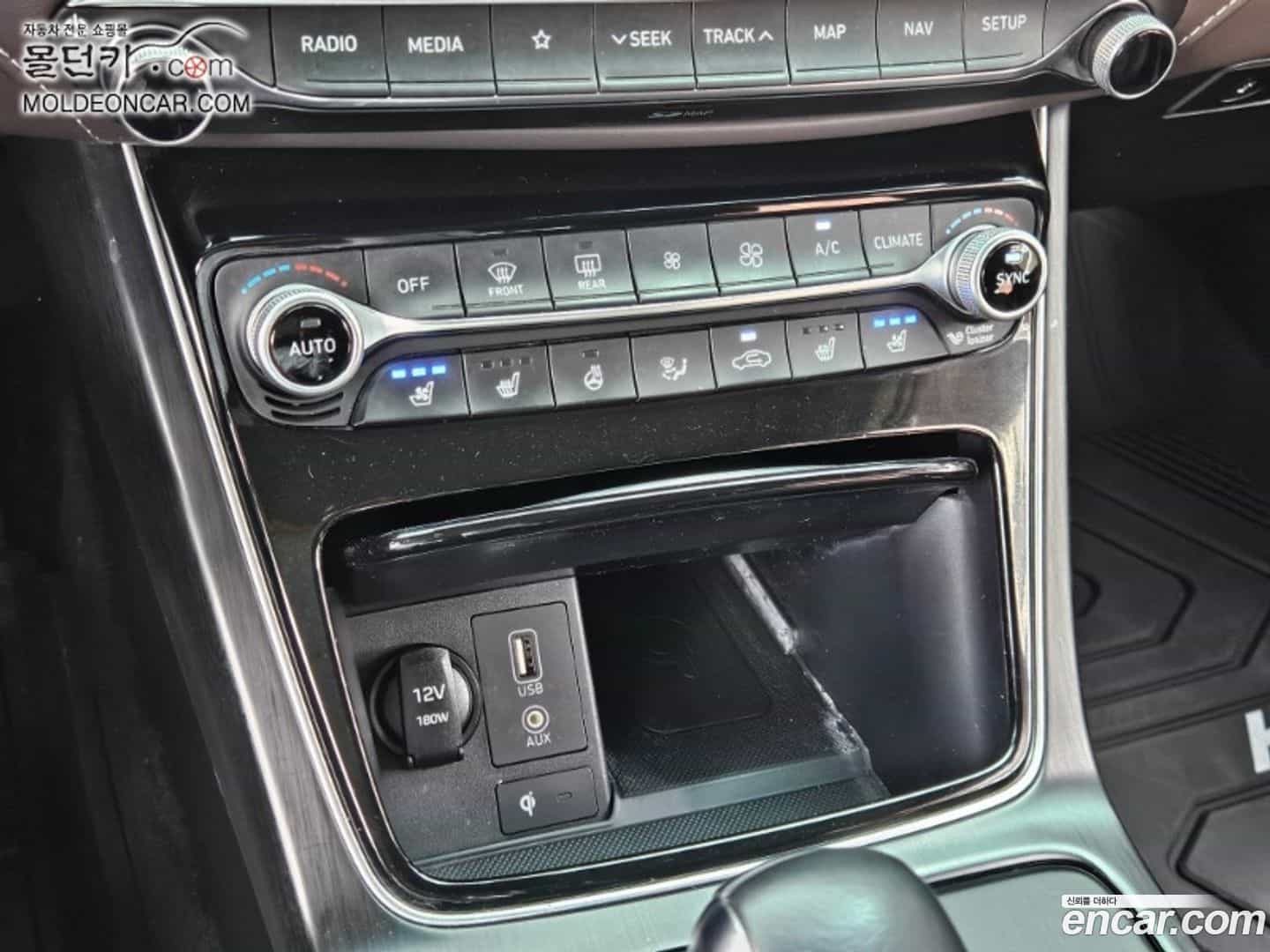Grandeur Hyundai 2018.4-OPTION-017