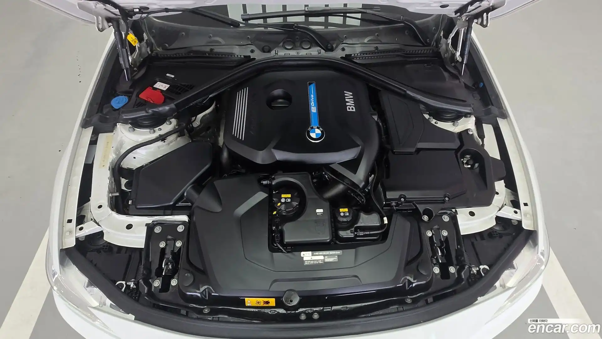 3-Series BMW 2018.11-INNER-009