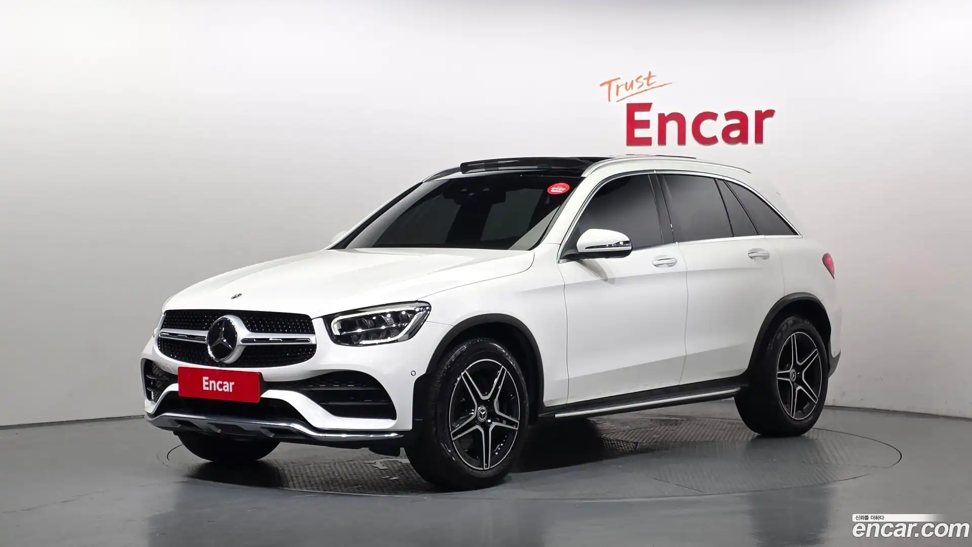 GLC-Class Mercedes-Benz 2022.6-OUTER-001