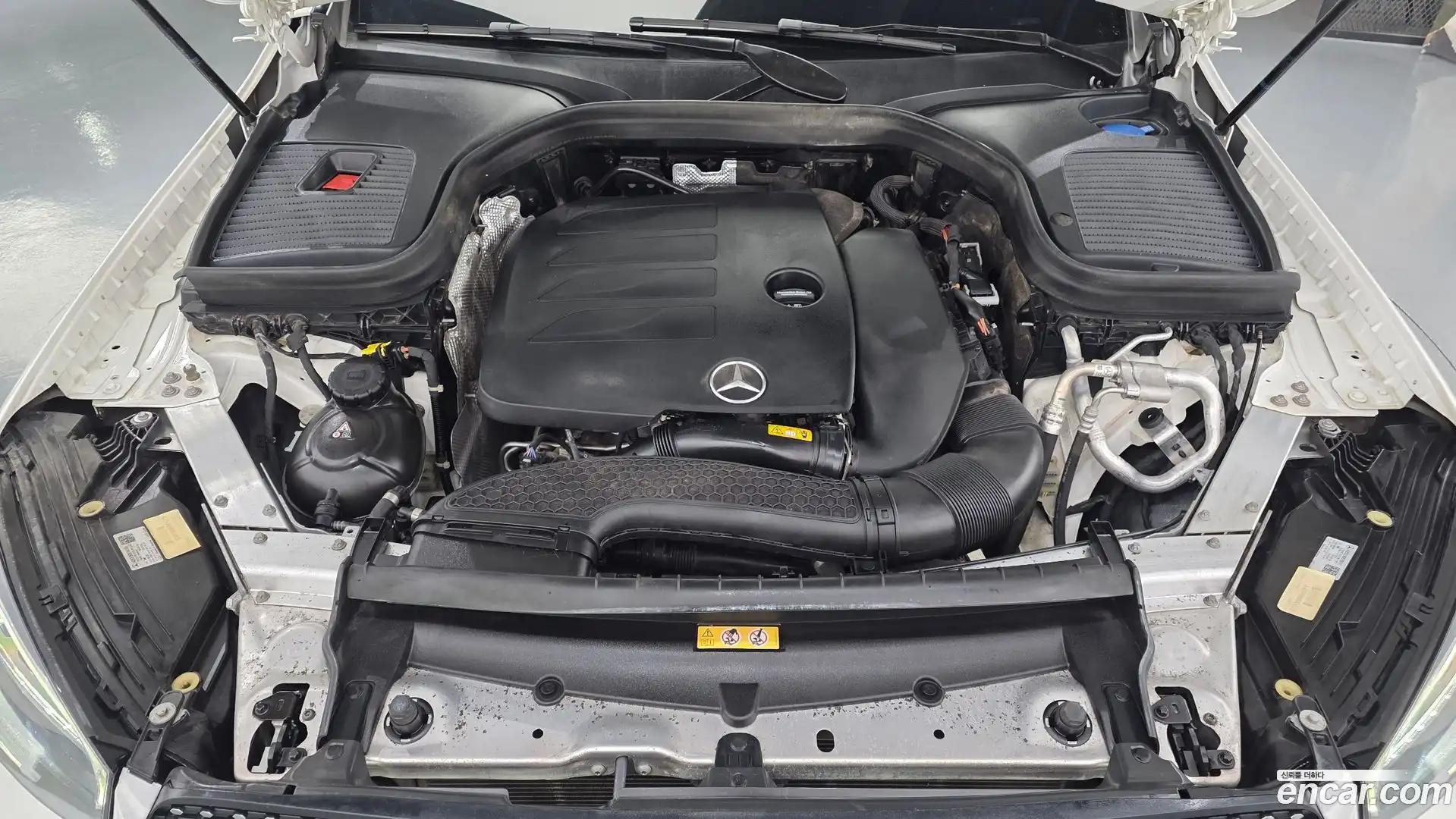 GLC-Class Mercedes-Benz 2022.6-OUTER-006