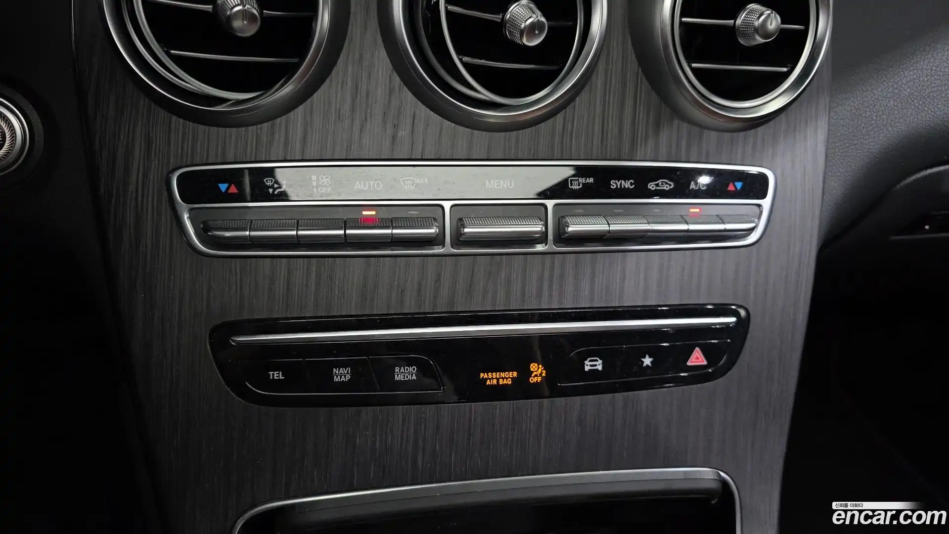 GLC-Class Mercedes-Benz 2022.6-OPTION-043