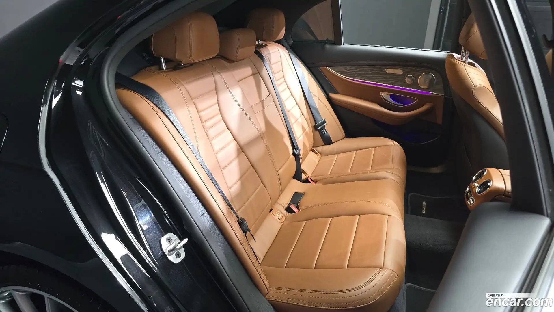 E-Class Mercedes-Benz 2021.5-OPTION-016