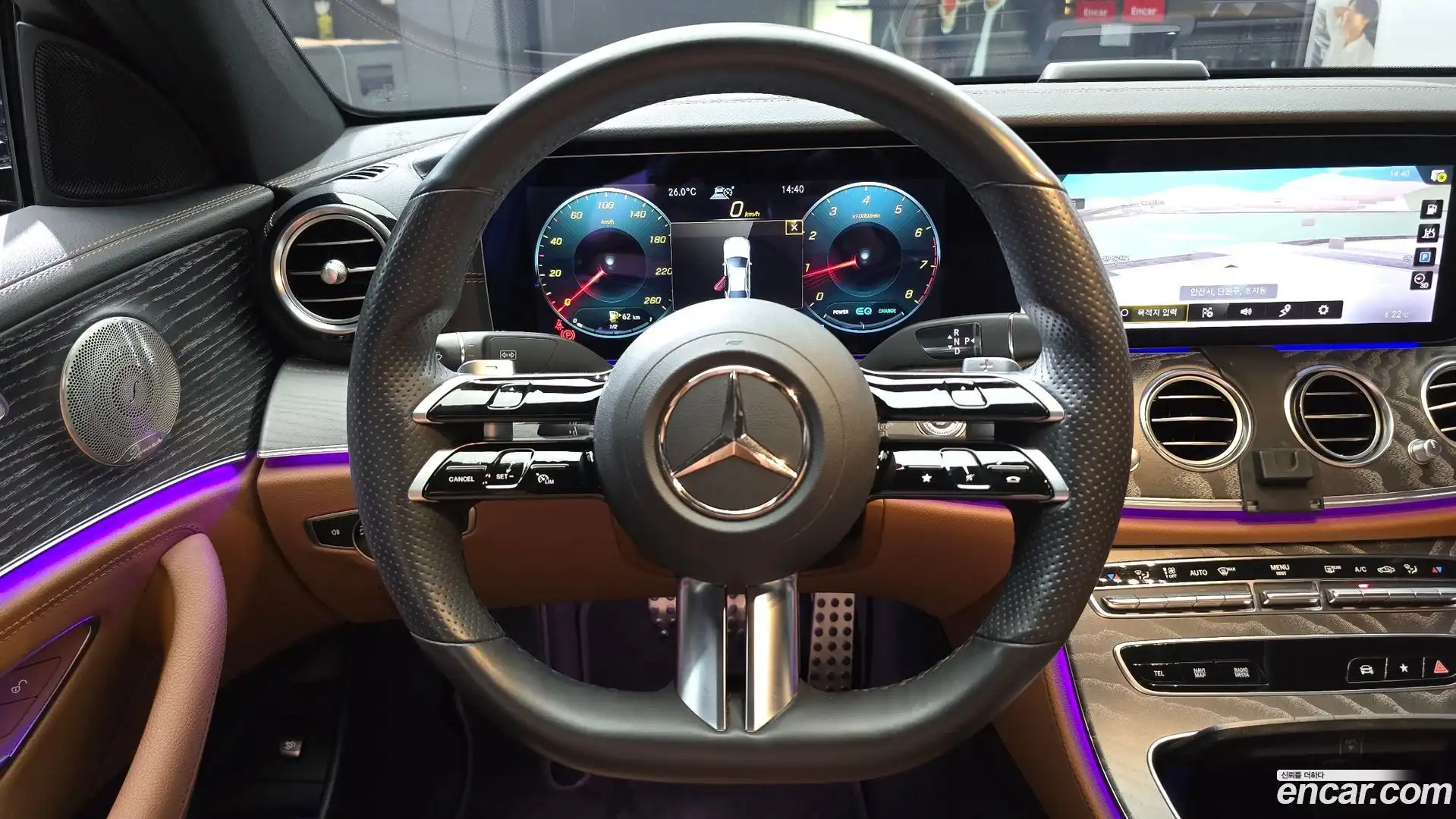E-Class Mercedes-Benz 2021.5-OPTION-018