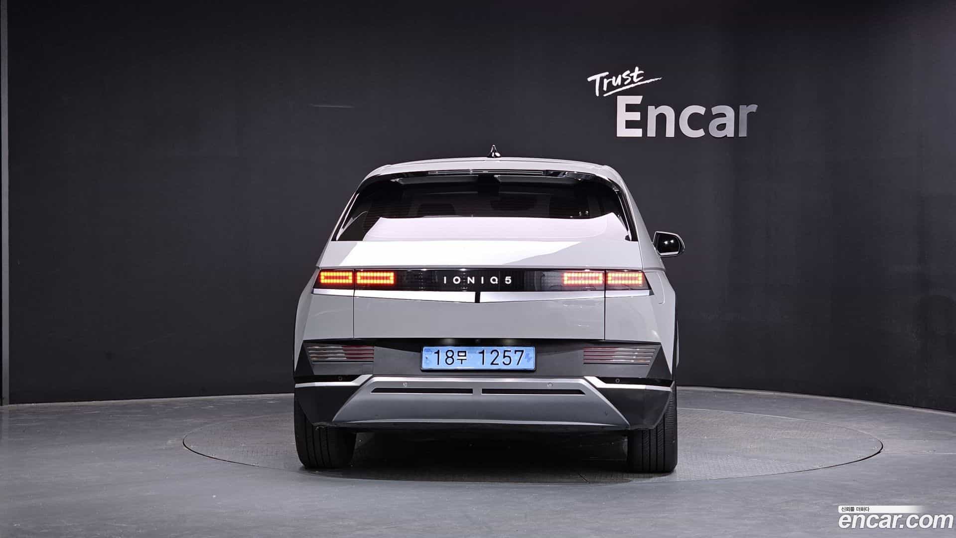 Ioniq5 Hyundai 2023.4-OUTER-004