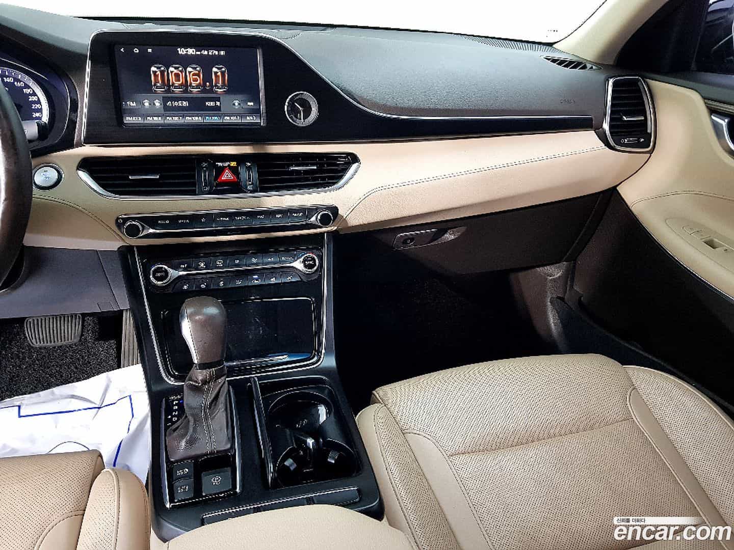 Grandeur Hyundai 2017.6-INNER-010