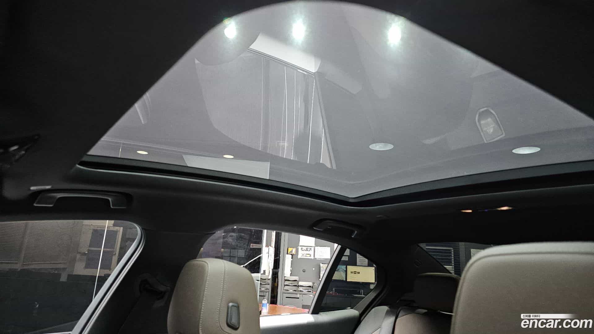 5-Series BMW 2025.4-OPTION-043