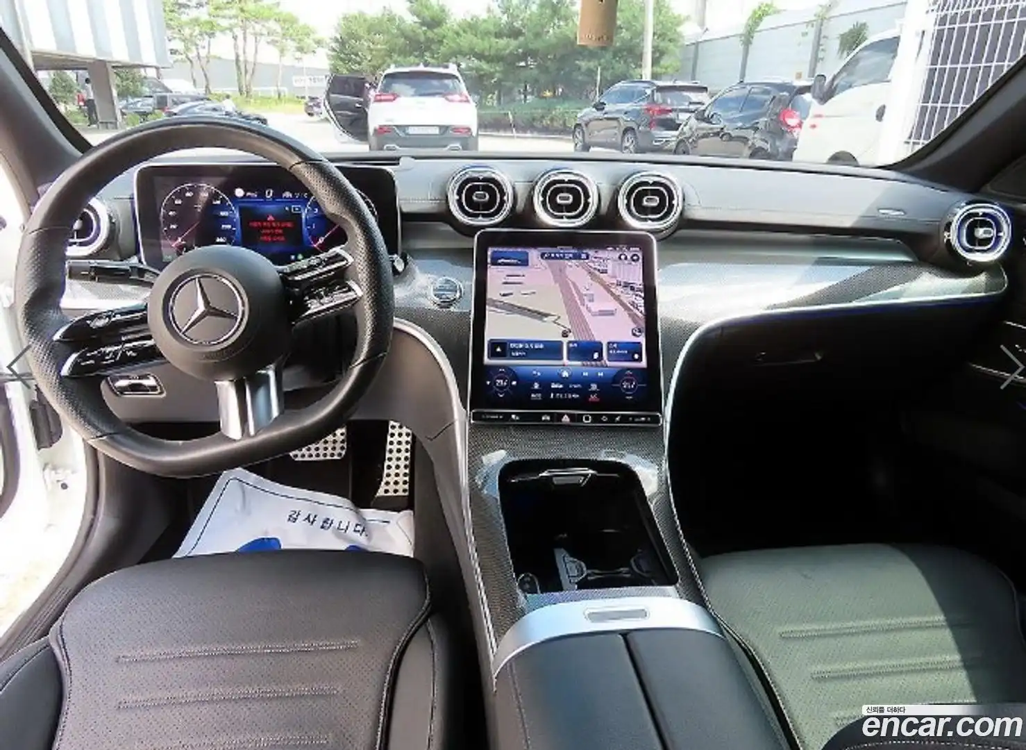 C-Class Mercedes-Benz 2022.5-INNER-007