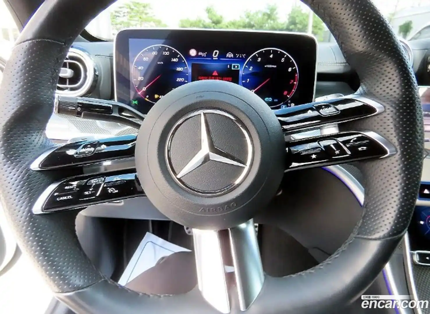 C-Class Mercedes-Benz 2022.5-INNER-008