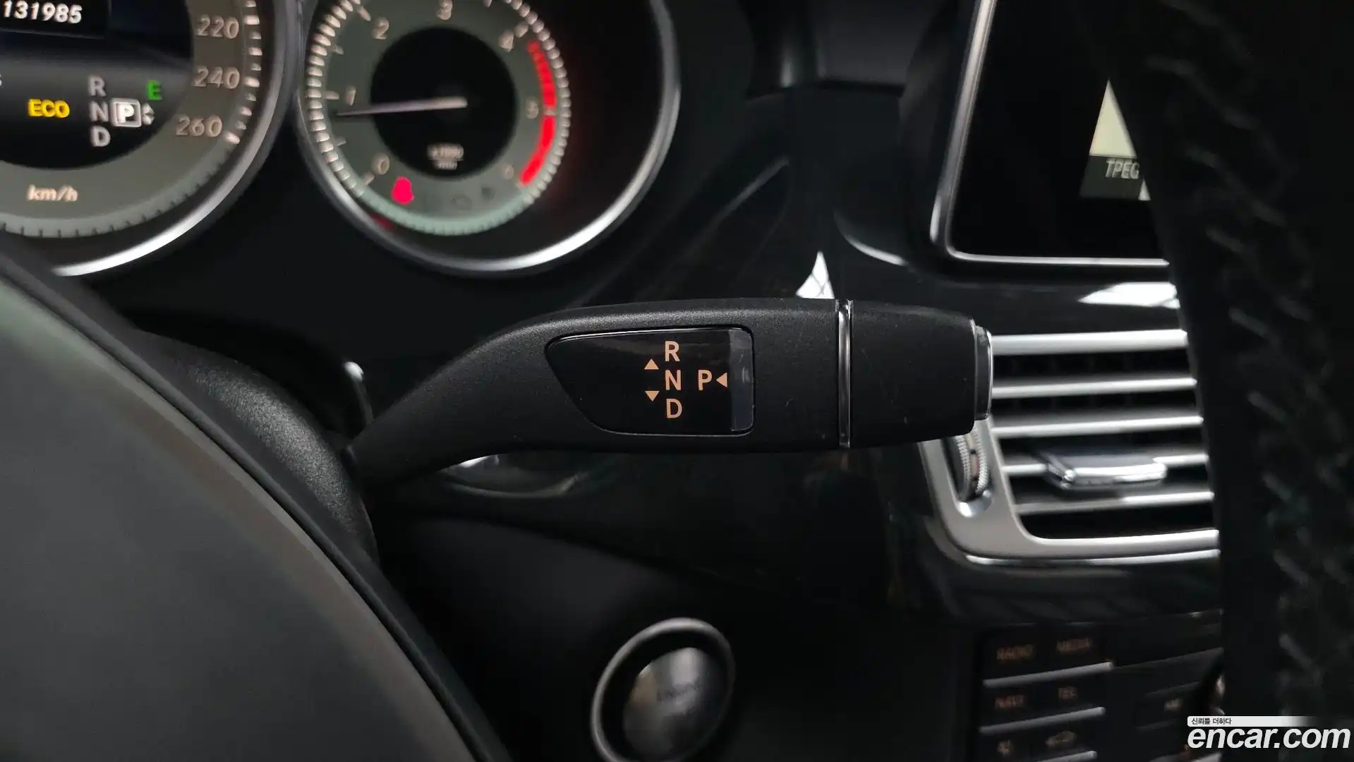 CLS-Class Mercedes-Benz 2016.6-INNER-009