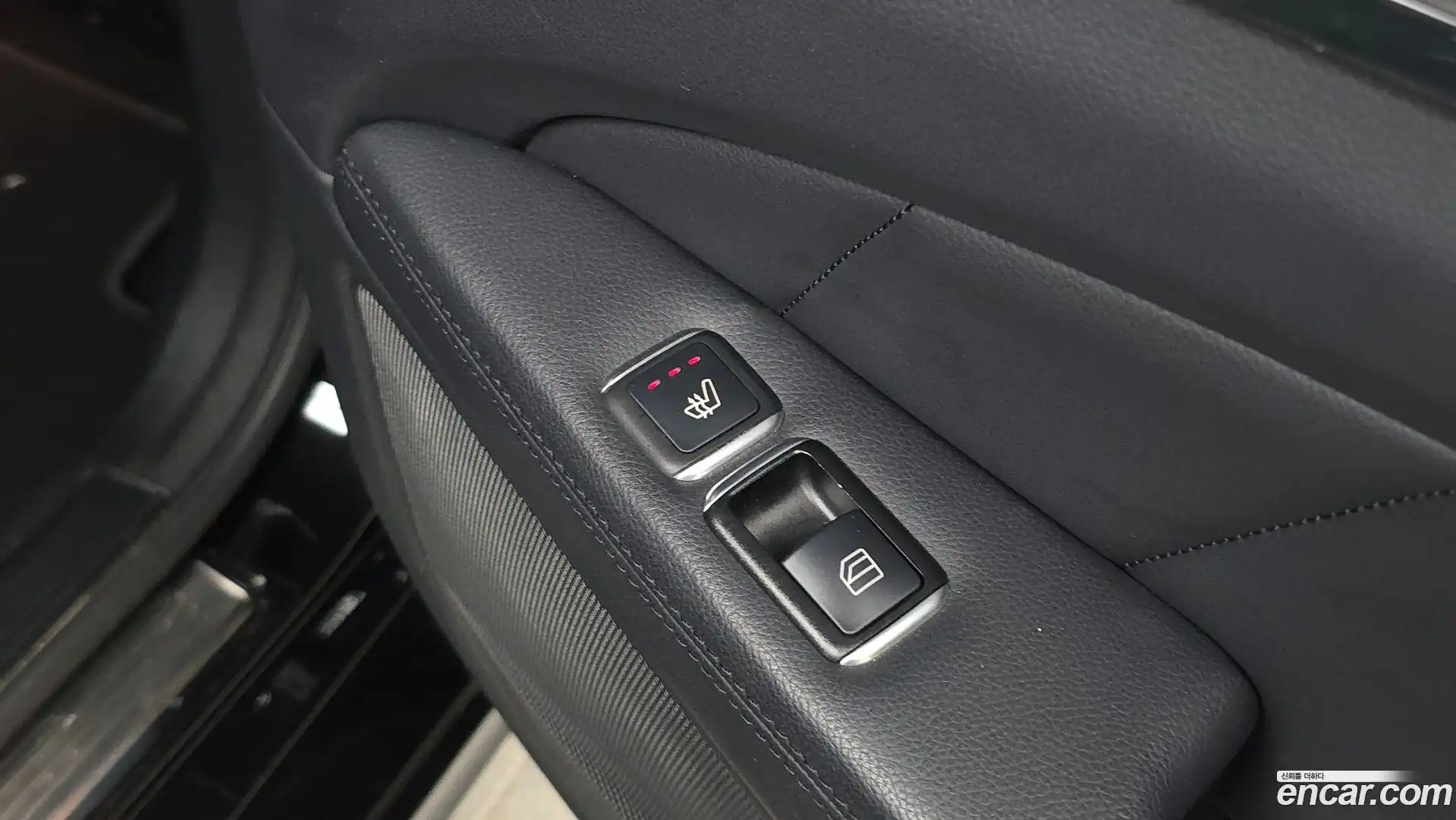 CLS-Class Mercedes-Benz 2016.6-OPTION-023