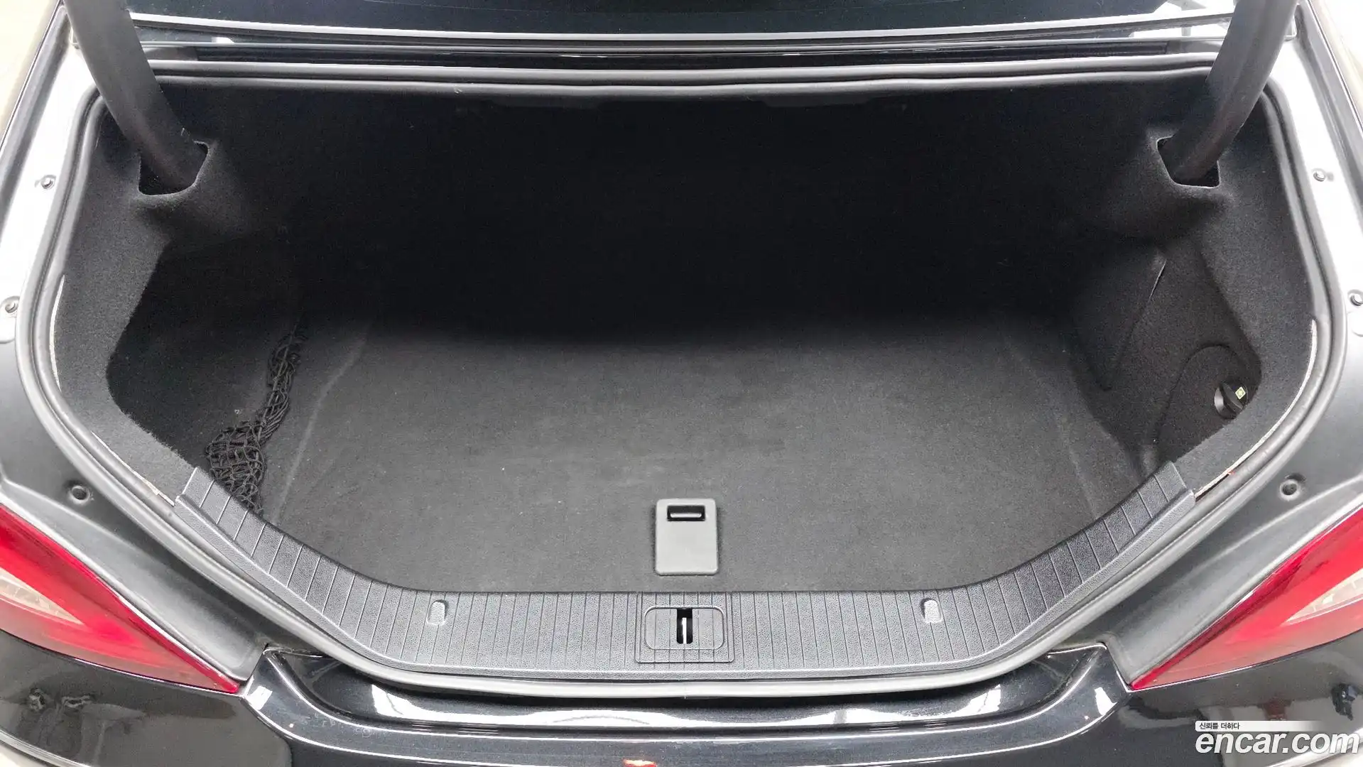 CLS-Class Mercedes-Benz 2016.6-OPTION-024