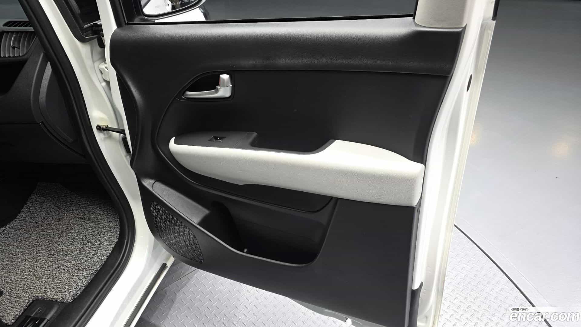RAY Kia 2024.2-INNER-035