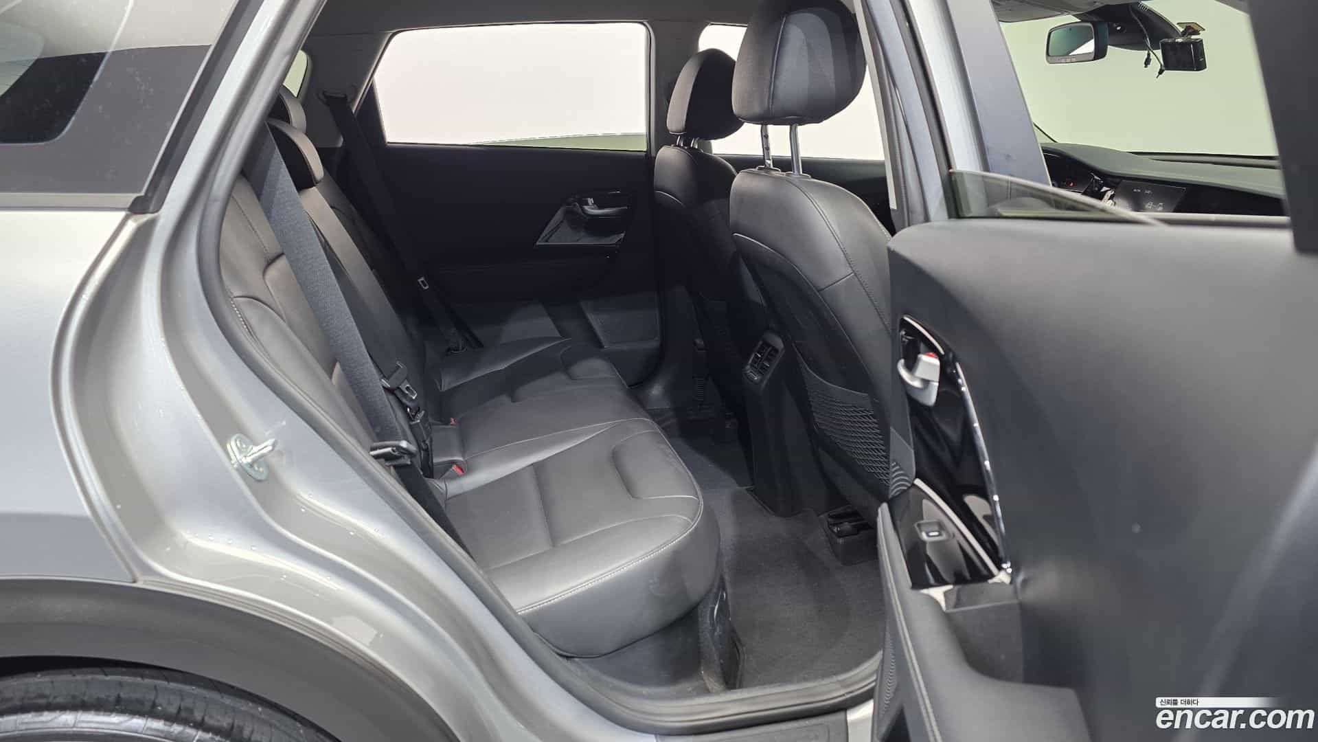 Niro Kia 2020.4-OPTION-016