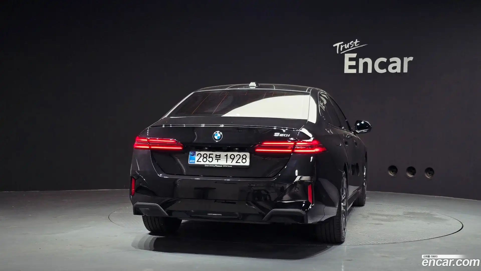5-Series BMW 2025.11-OUTER-004