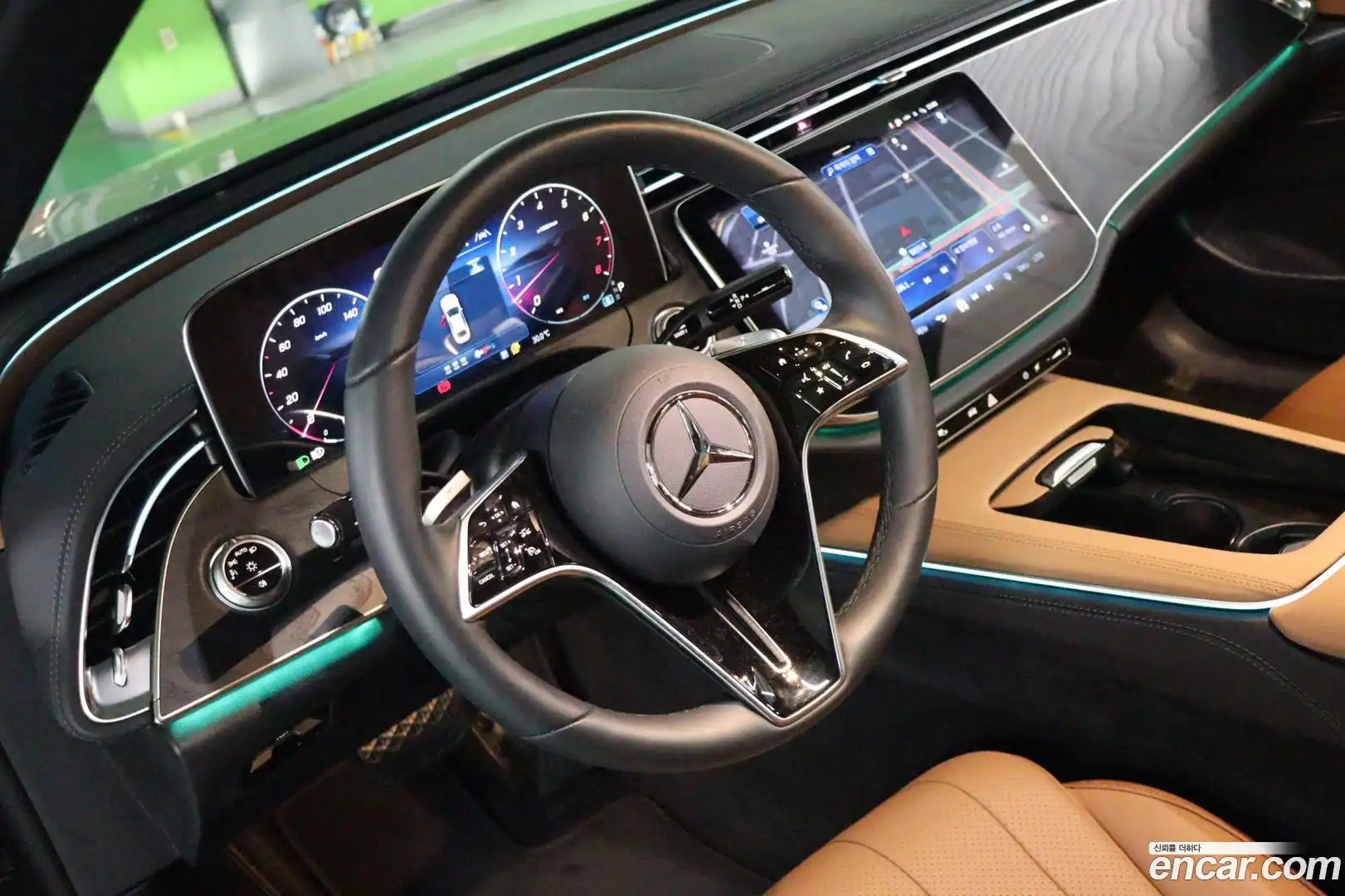 E-Class Mercedes-Benz 2024.6-OPTION-016