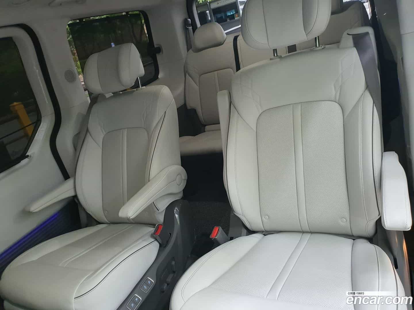 Staria Hyundai 2025.6-OUTER-003