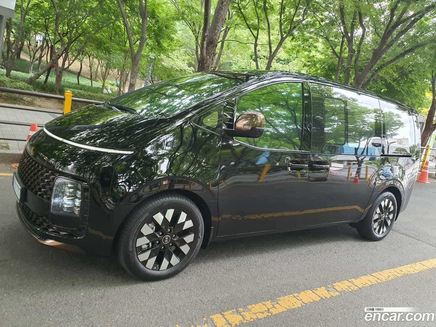 Staria Hyundai 2025.6-OUTER-006