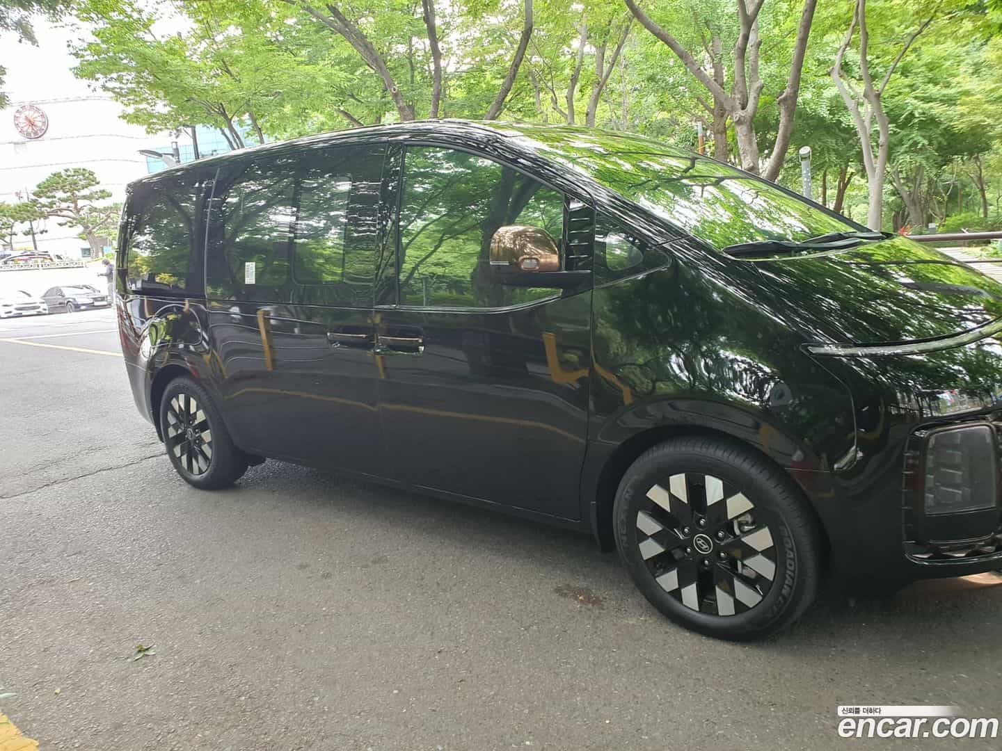 Staria Hyundai 2025.6-OPTION-016