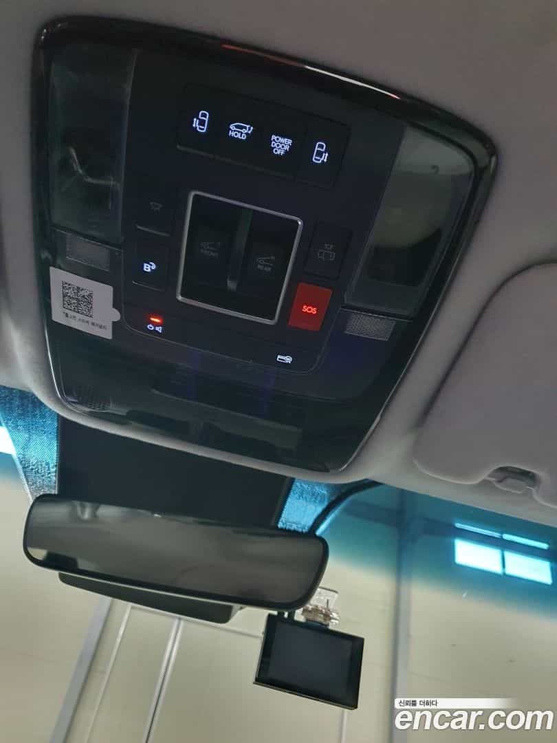 Staria Hyundai 2025.6-OPTION-017
