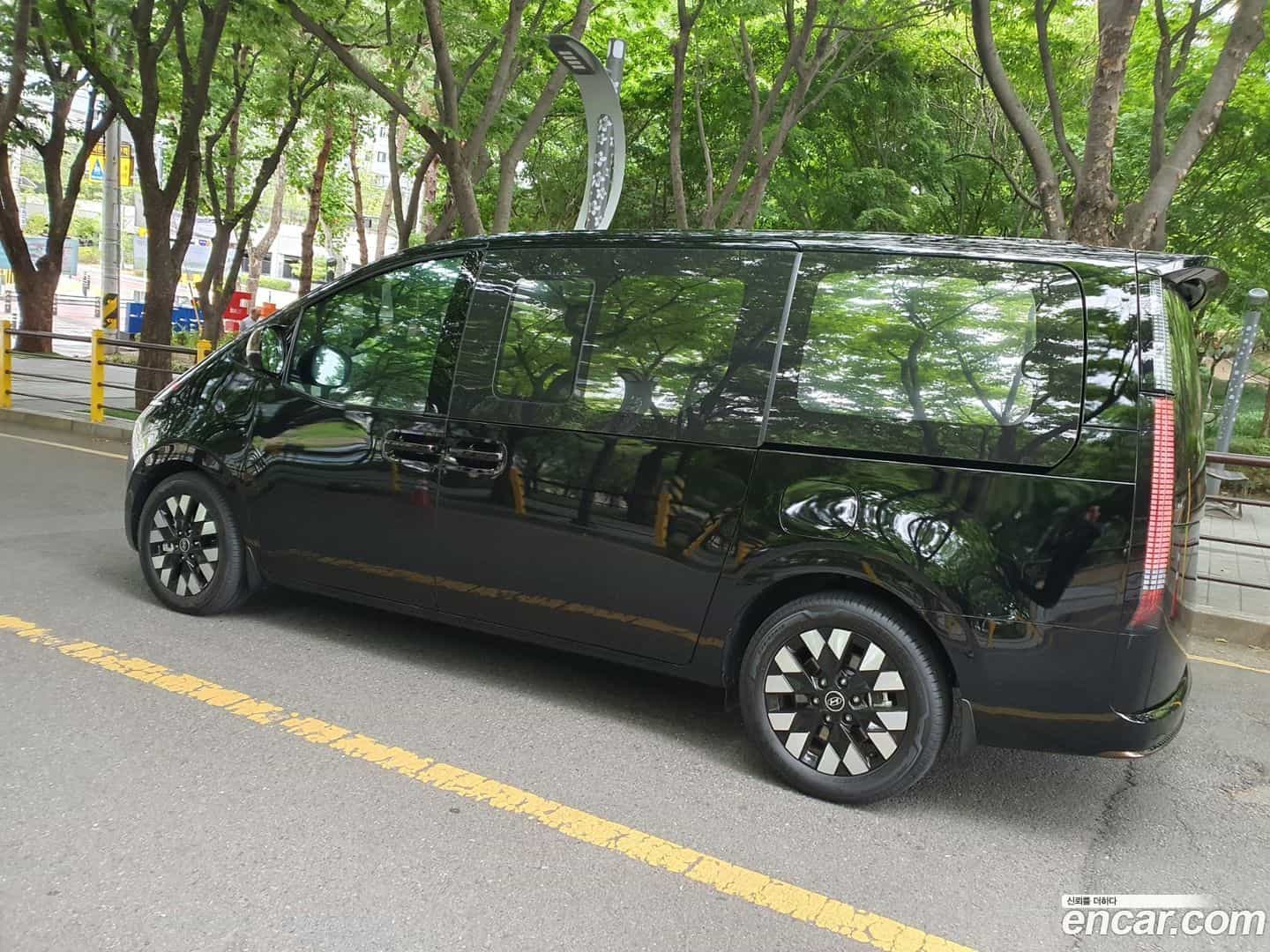 Staria Hyundai 2025.6-OPTION-018