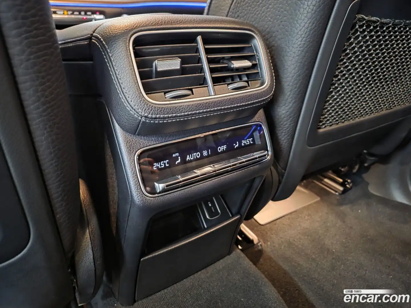 GLE-Class Mercedes-Benz 2019.11-OPTION-015